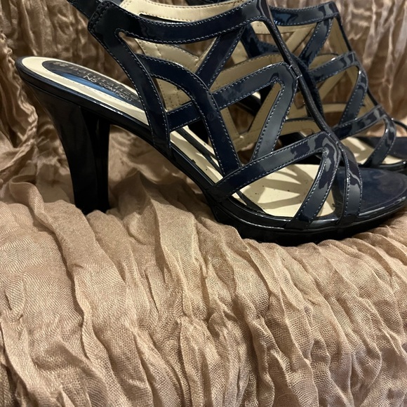 8.5 Navy blue patent leather - 3” heels. Never worn- next to new - Picture 2 of 8